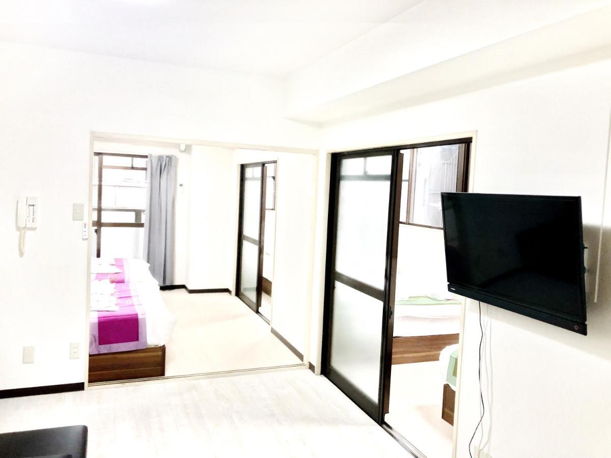 Court Saiwaicho Appartement Osaka Buitenkant foto