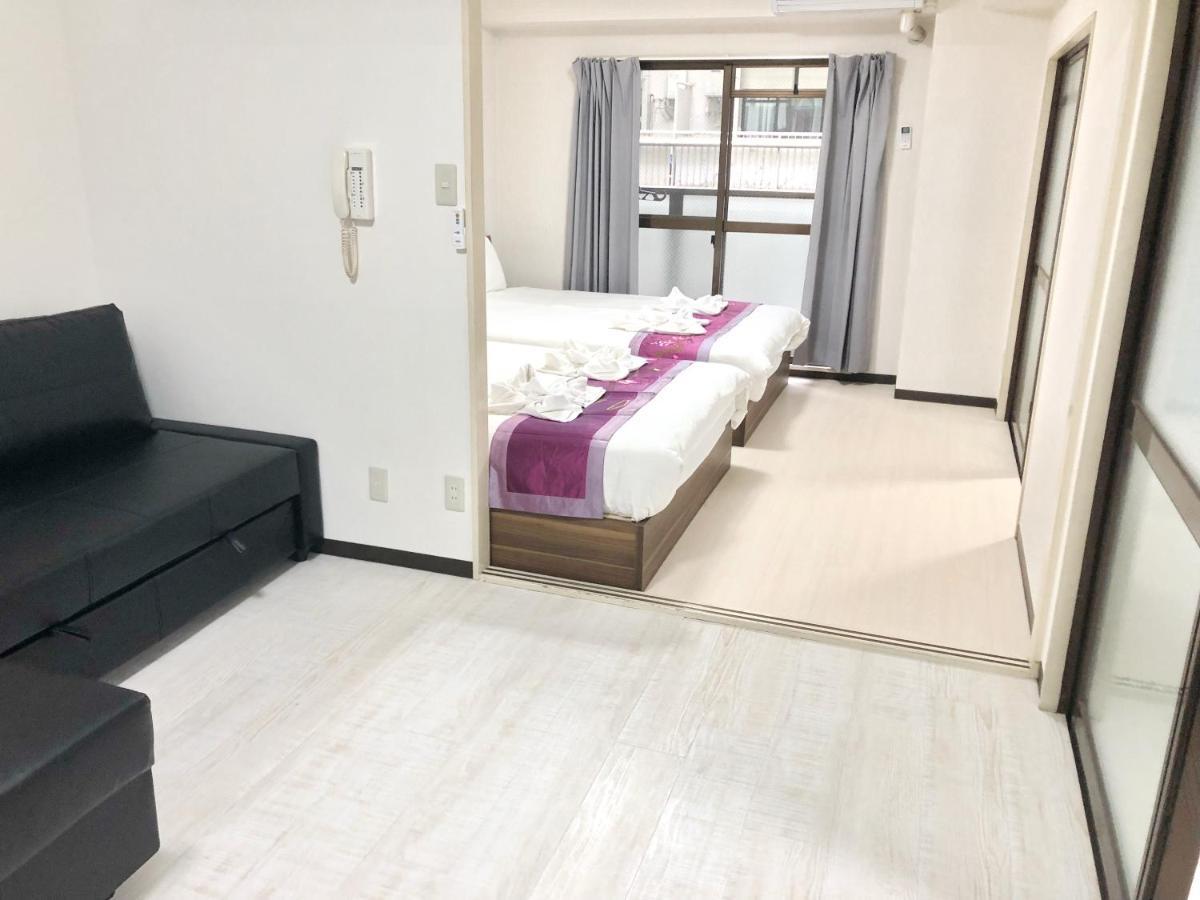 Court Saiwaicho Appartement Osaka Buitenkant foto