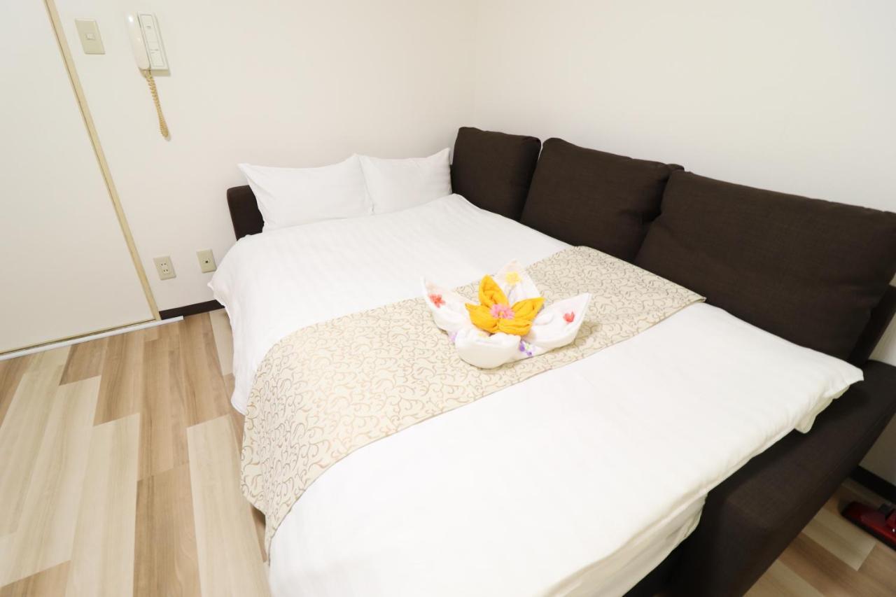 Court Saiwaicho Appartement Osaka Buitenkant foto