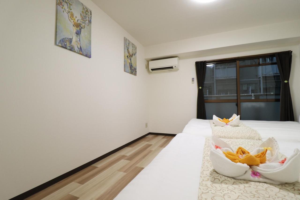 Court Saiwaicho Appartement Osaka Buitenkant foto
