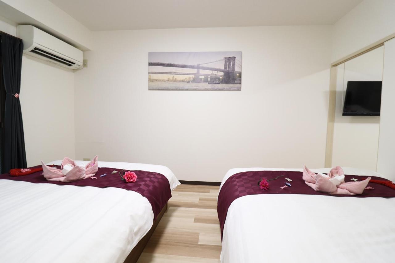 Court Saiwaicho Appartement Osaka Buitenkant foto