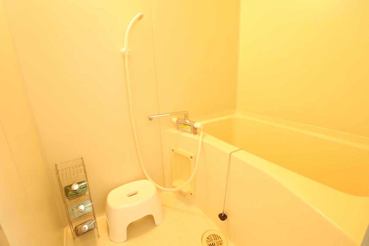 Court Saiwaicho Appartement Osaka Buitenkant foto